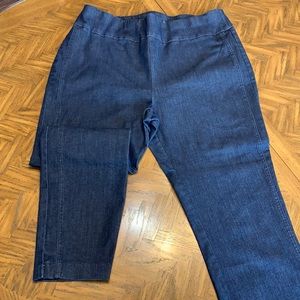 Women’s skinny jean pants